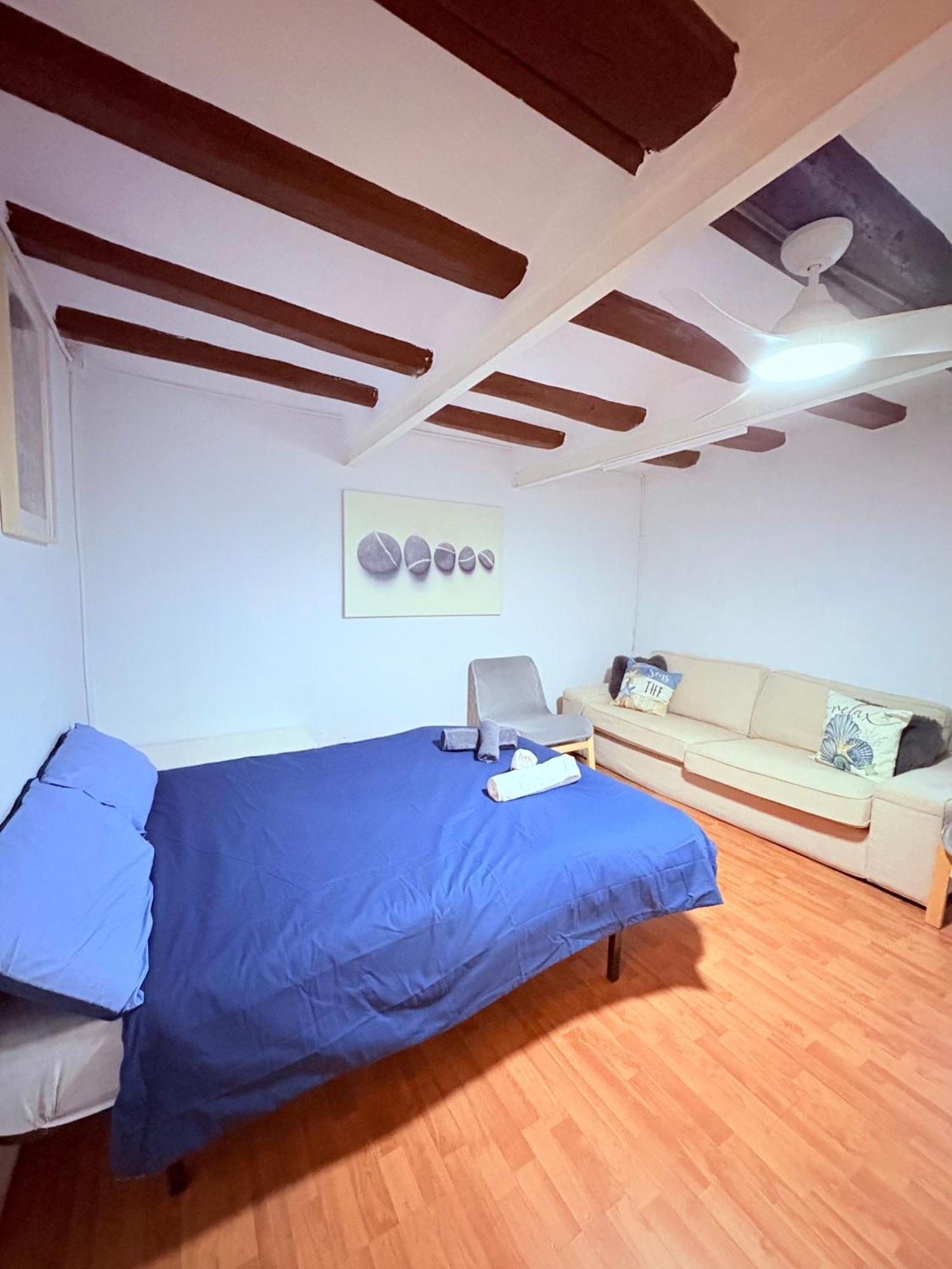 Stunning Flat For 6 People 3 Blocks From The Beach Plus Welcome Breakfast 바르셀로나 외부 사진