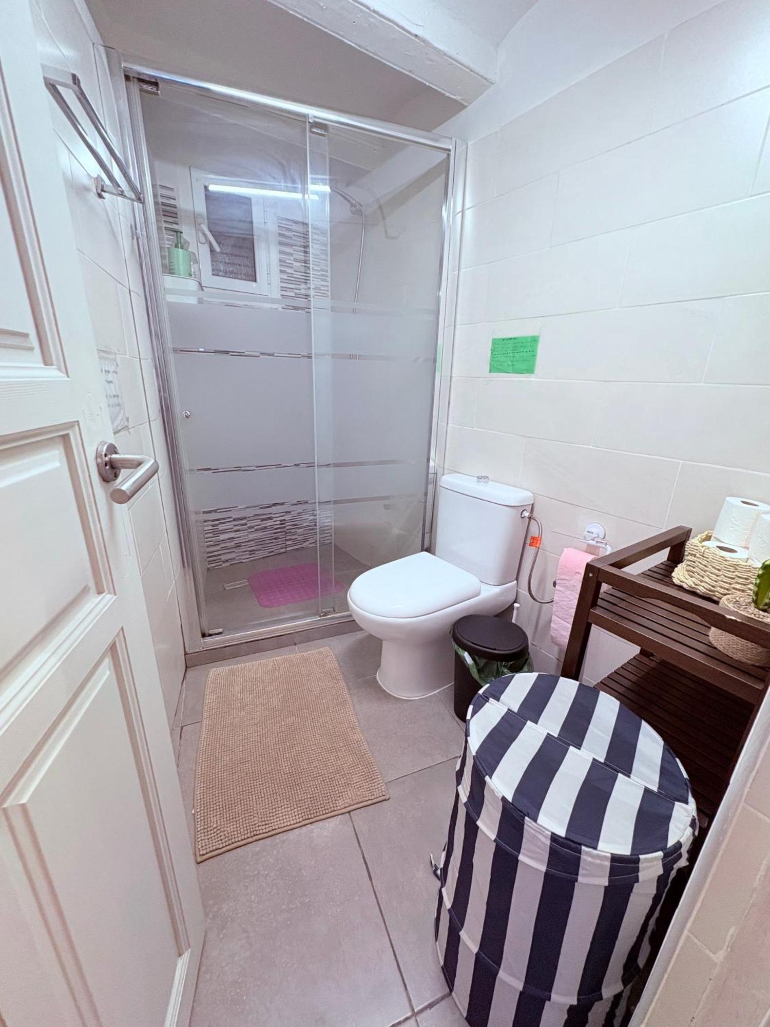Stunning Flat For 6 People 3 Blocks From The Beach Plus Welcome Breakfast 바르셀로나 외부 사진